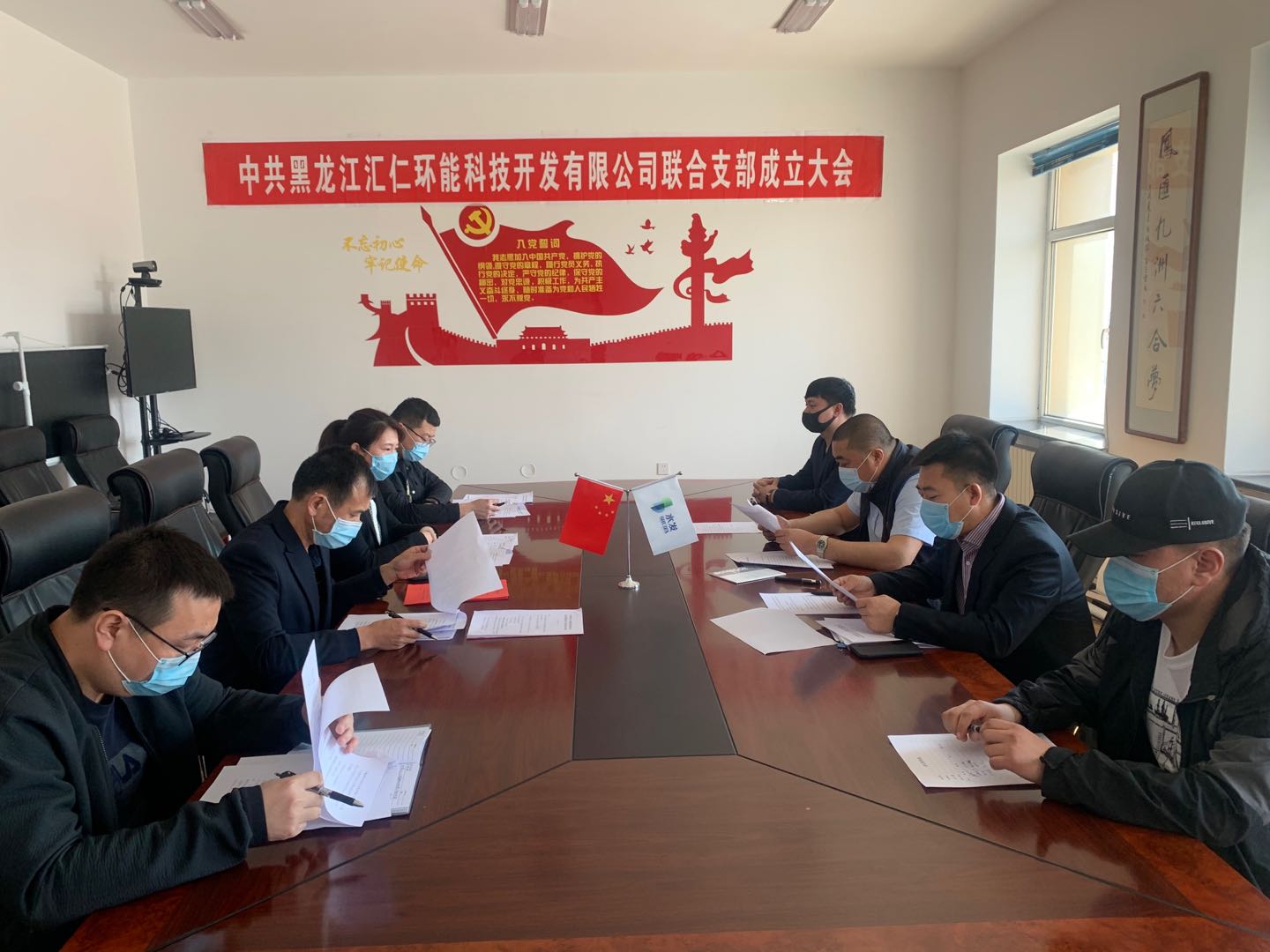 1593223860209688.jpg dd9a8f387fec275a5e401c906eb6313.jpg