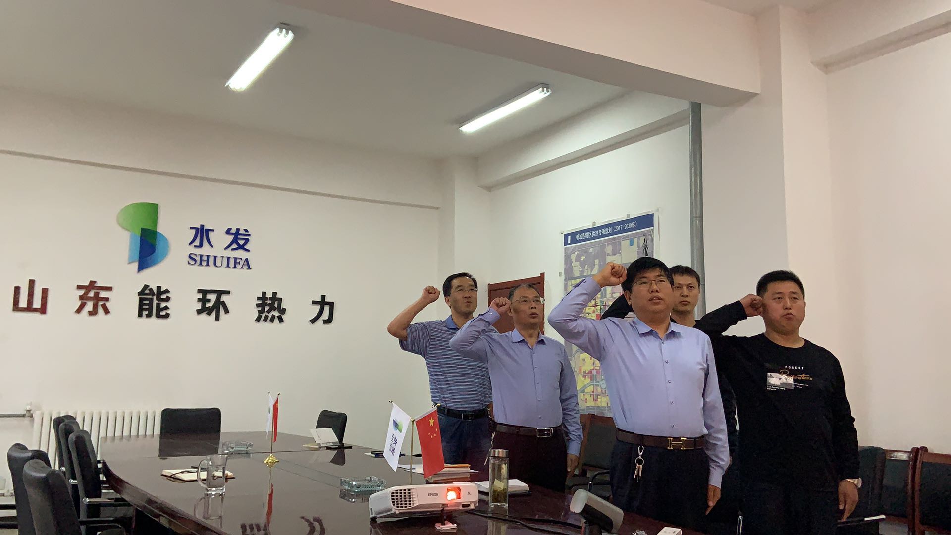 1593224003207082.jpg 6a3deecf8853f582a6859d972a77593.jpg