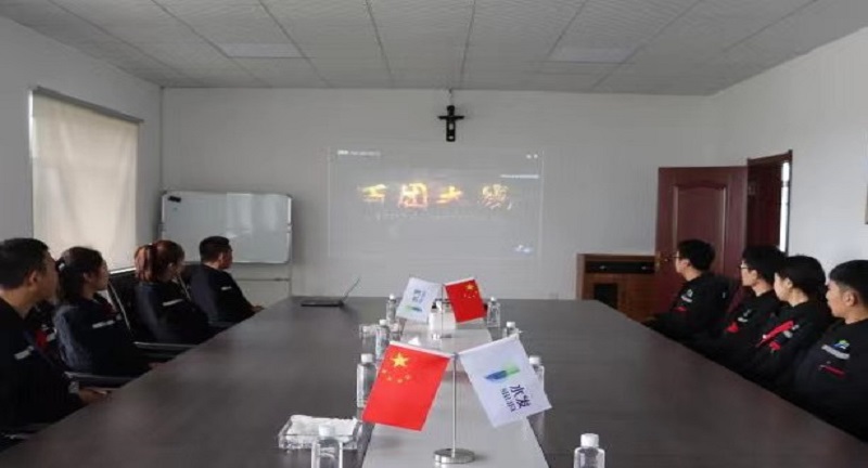 1598968658693224.jpg 【木蘭龍能】木蘭龍能公司組織開展中國人民抗日戰爭暨世界反法西斯戰爭勝利75周年觀影活動 (1).jpg