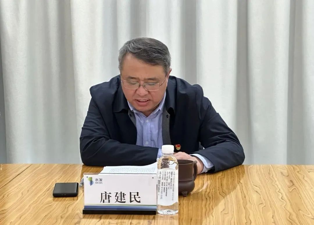 1715154128279030.jpg f8a1ccbbdd3d1f52acd2675c49ee644e.jpg