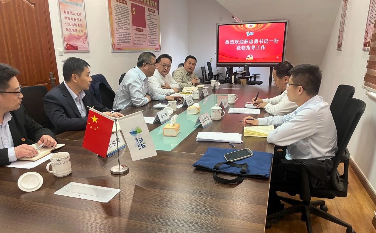 1715581693213557.jpg 7b0969a640c0de78e6a9f0b4f5679738.jpg