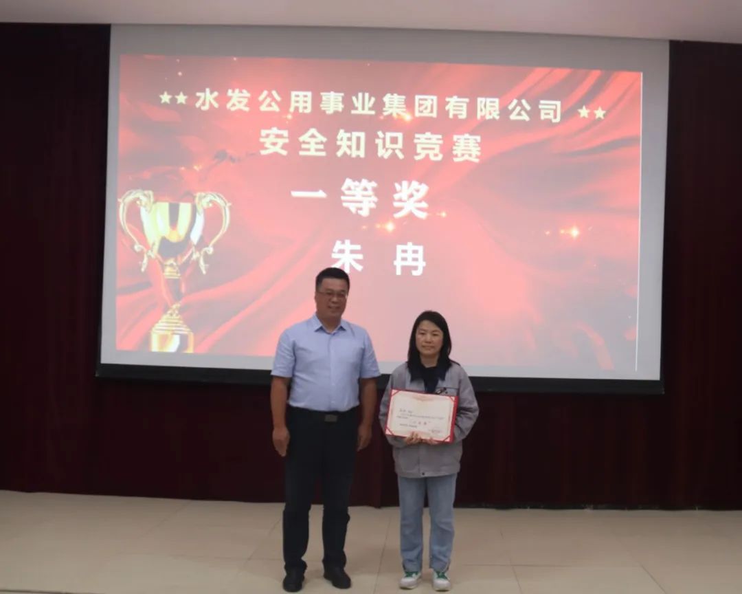 1715830210966703.jpg 7e3d5e99d2d18404139c164910a1fd04.jpg