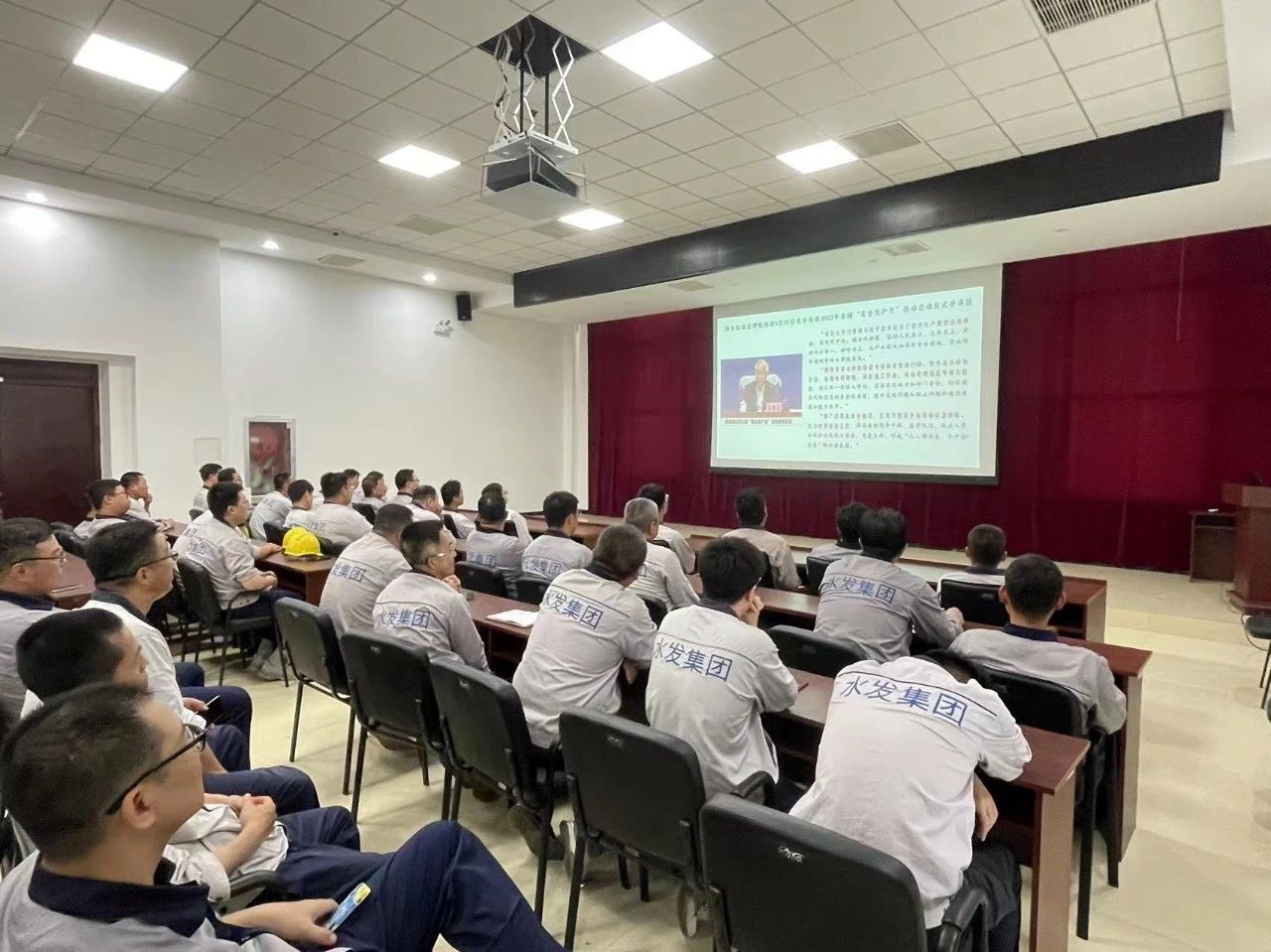 1715841123974557.jpg ea680400a5f02183dcf0d77bbf992f11.jpg