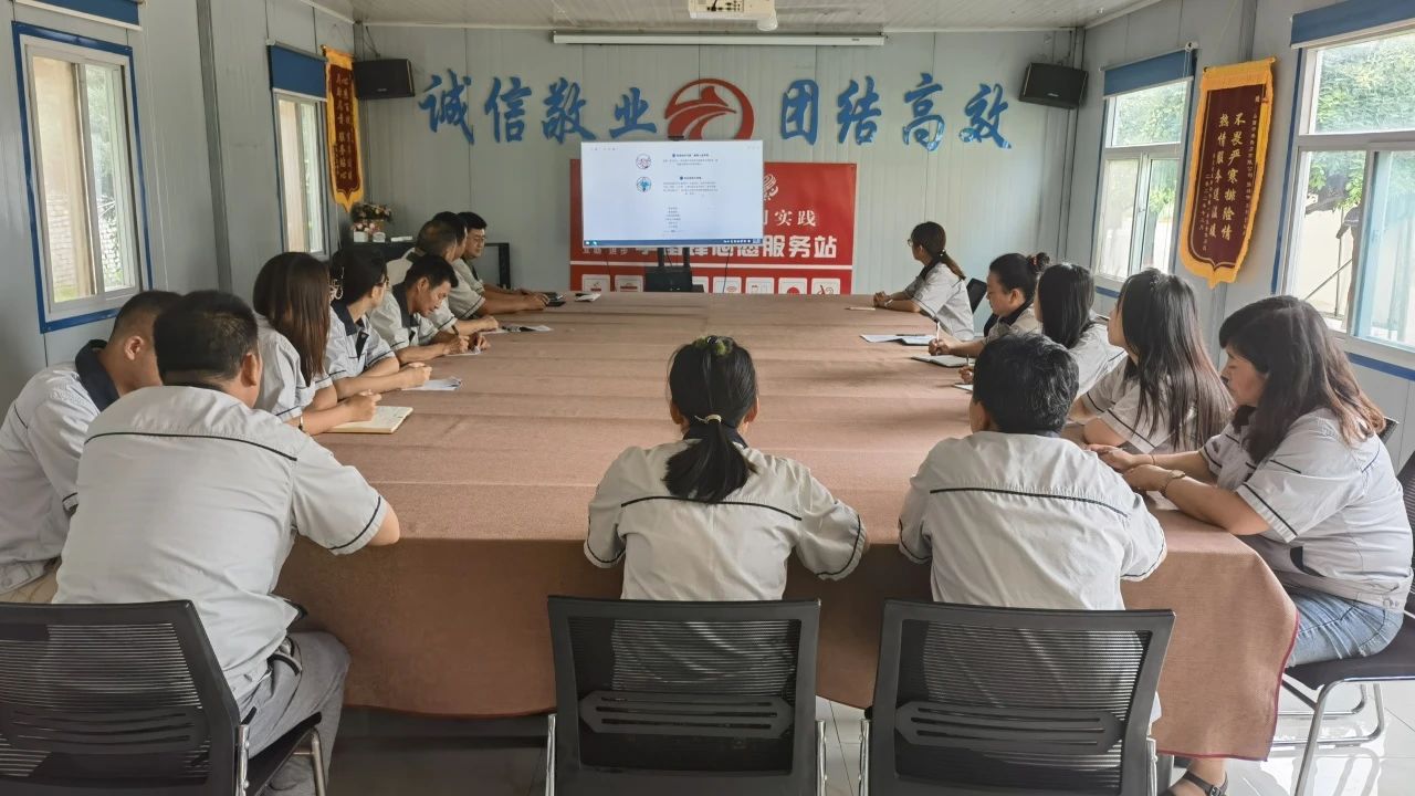 1715847302461350.jpg b1d8d264ed8cb2378c545f2b1009e305.jpg