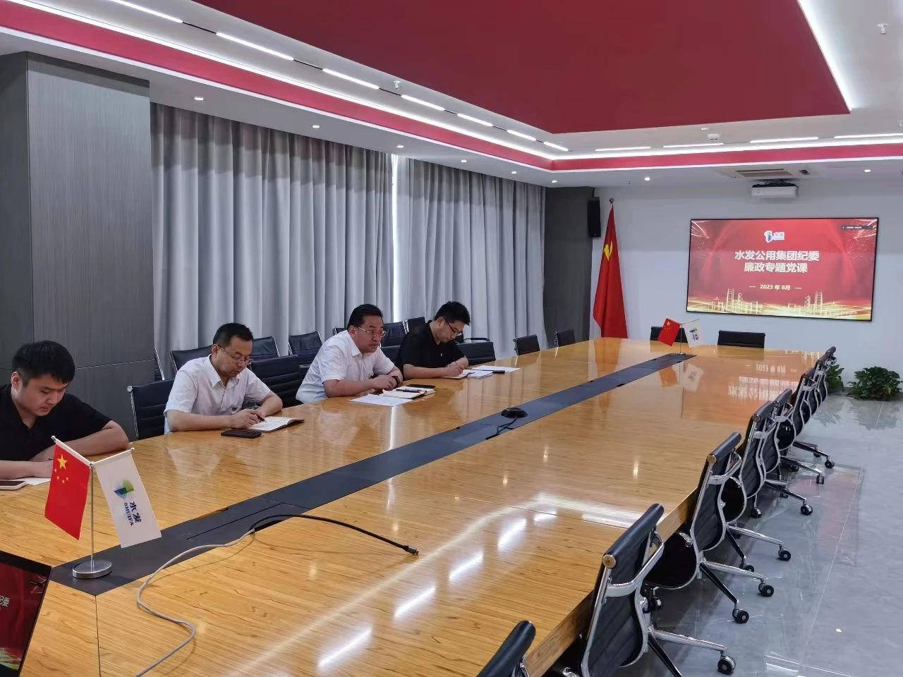 1717053181594747.jpg ed1016f50df9df22a92106a9b08dc6e3.jpg