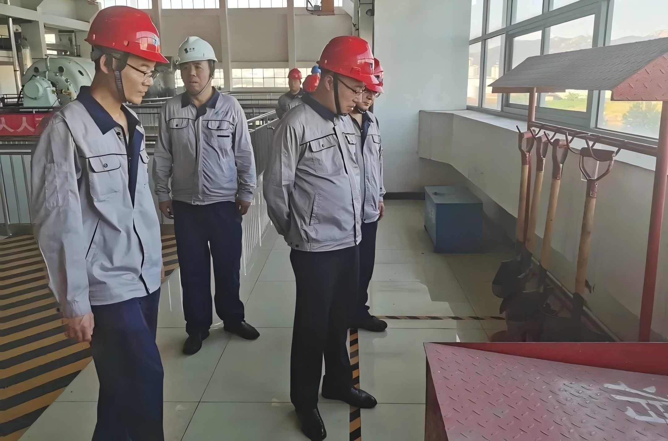 1727140282320334.jpg 890.jpg