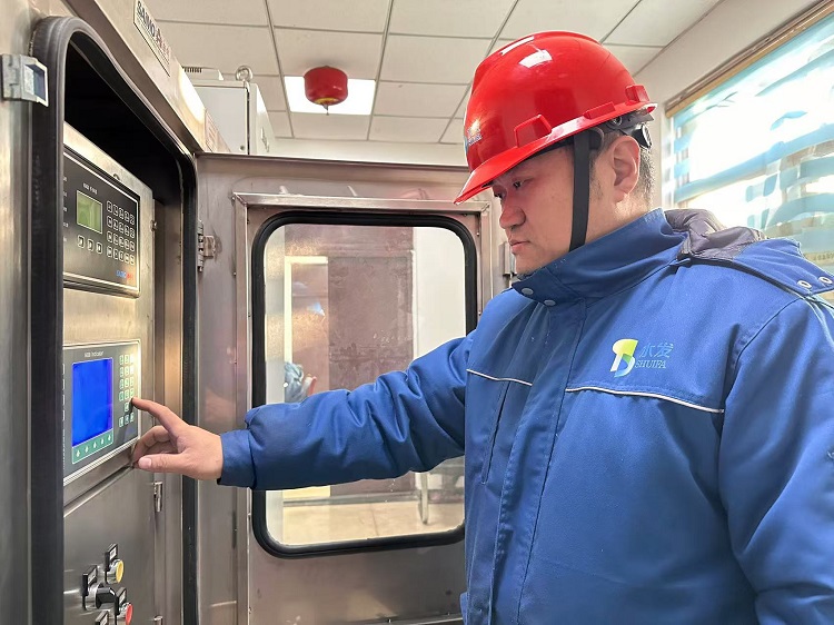 1734682812302378.jpg 車曉剛.jpg