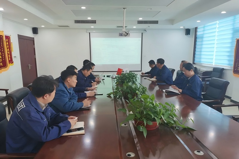 1744621420402438.jpg 640.jpg